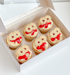 EVERYDAY CUPCAKES & CAKES