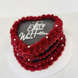 Vintage Retro Heart Cake