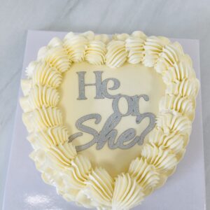 Gender Reveal - Simply Vintage Heart Cake