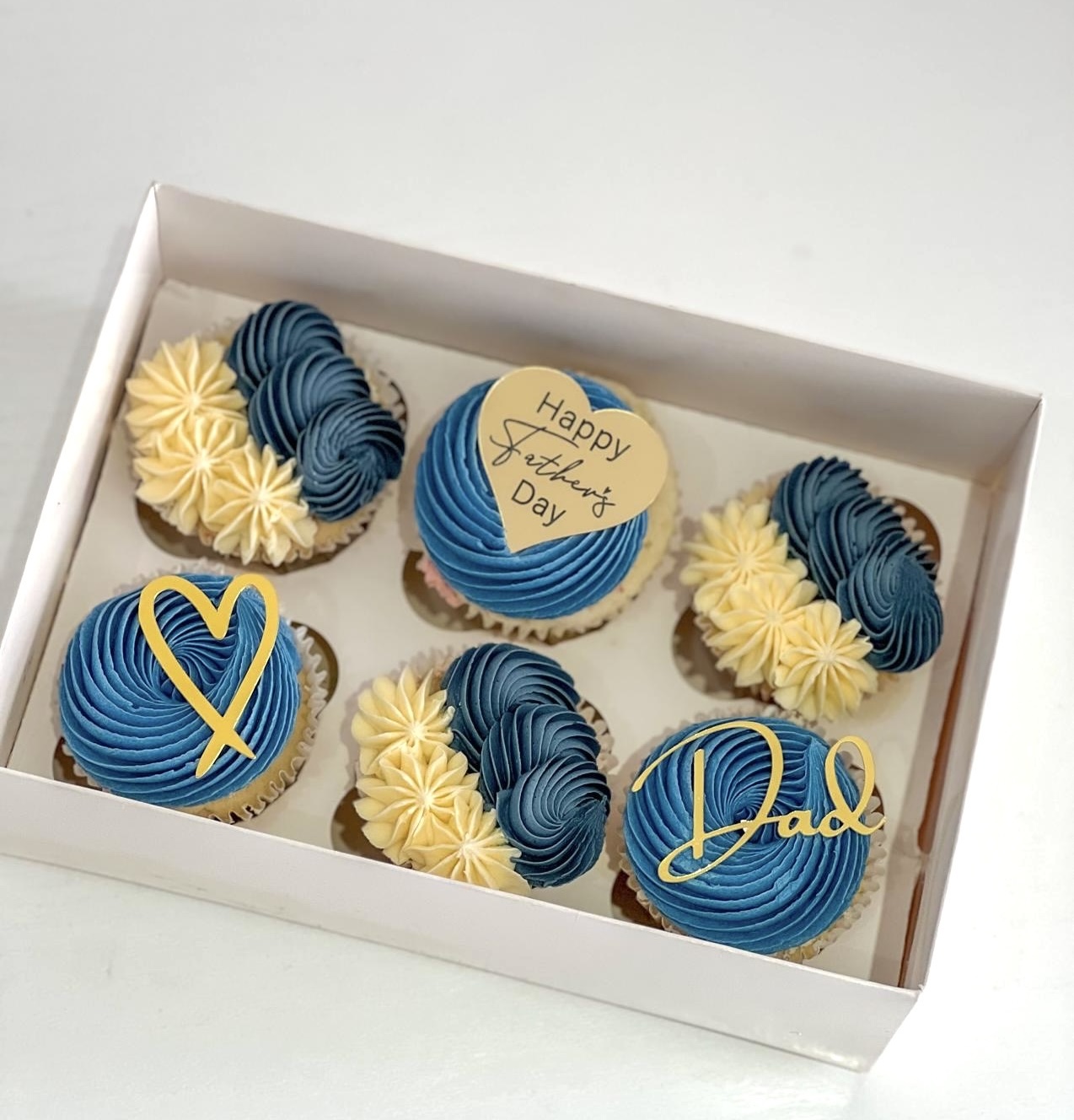 Deluxe Father’s Day Cupcakes
