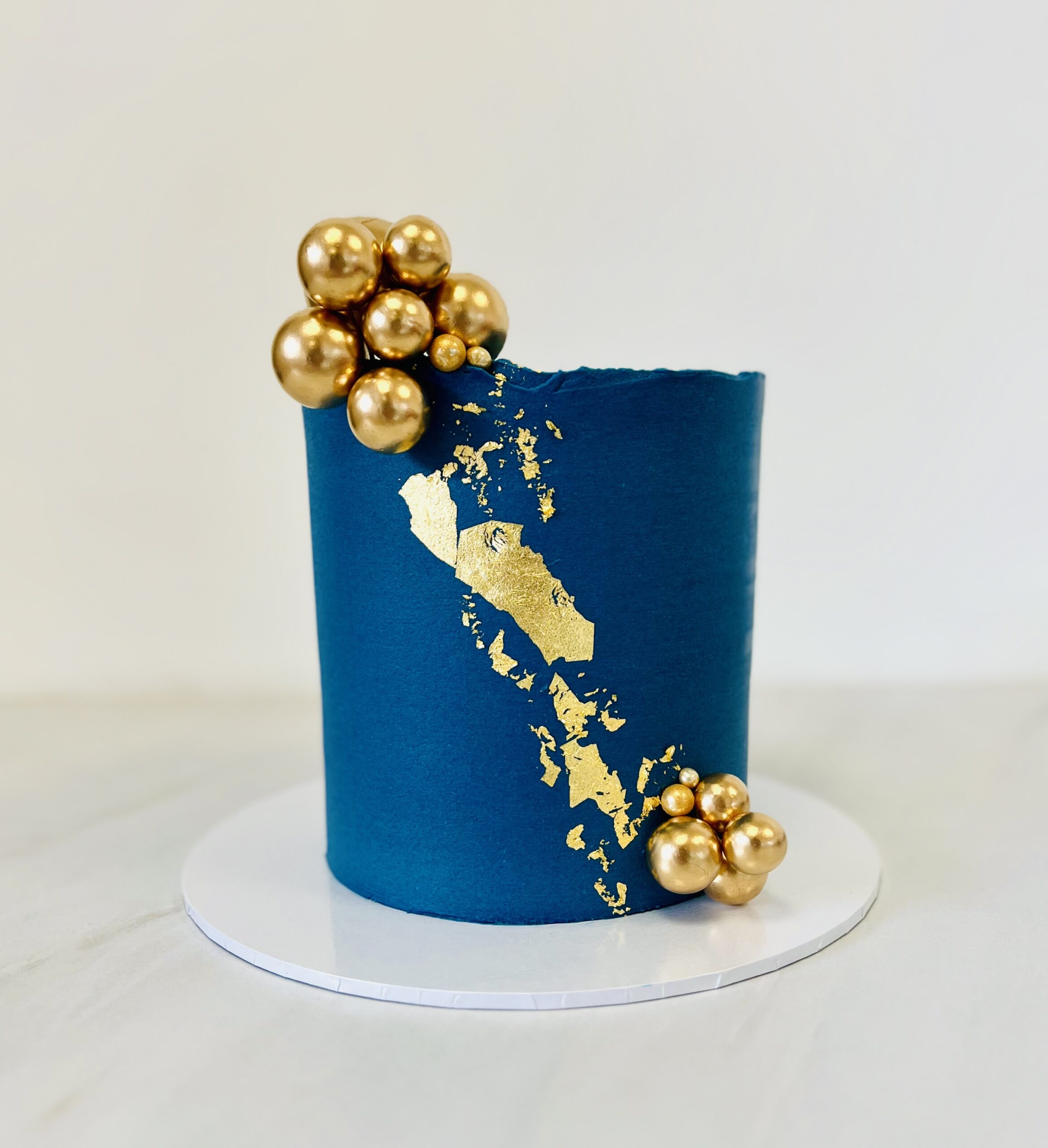 Ball & Gold Leaf Cake