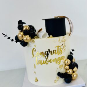 Graduation Customised Cake